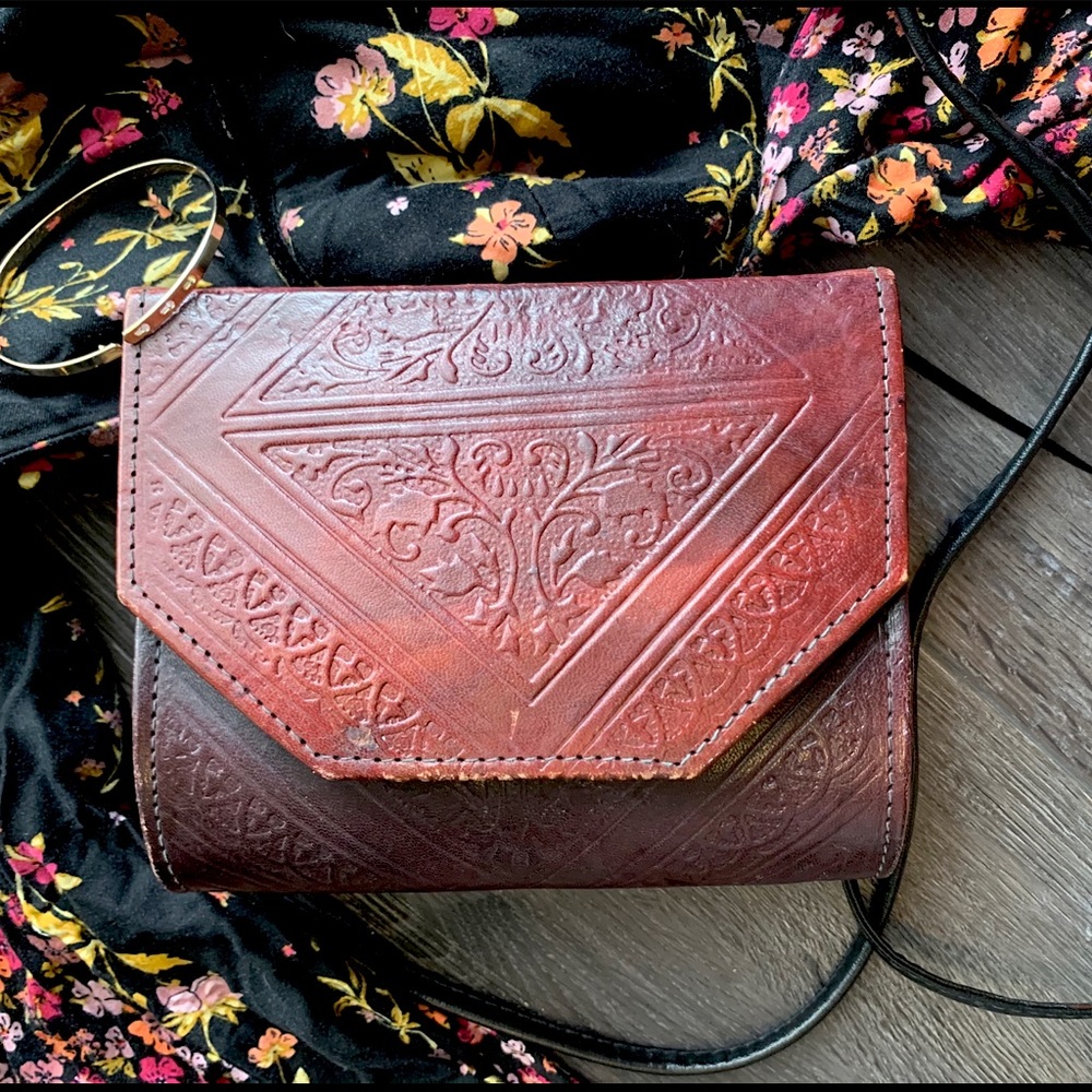 Original vintage leather purse with mirror